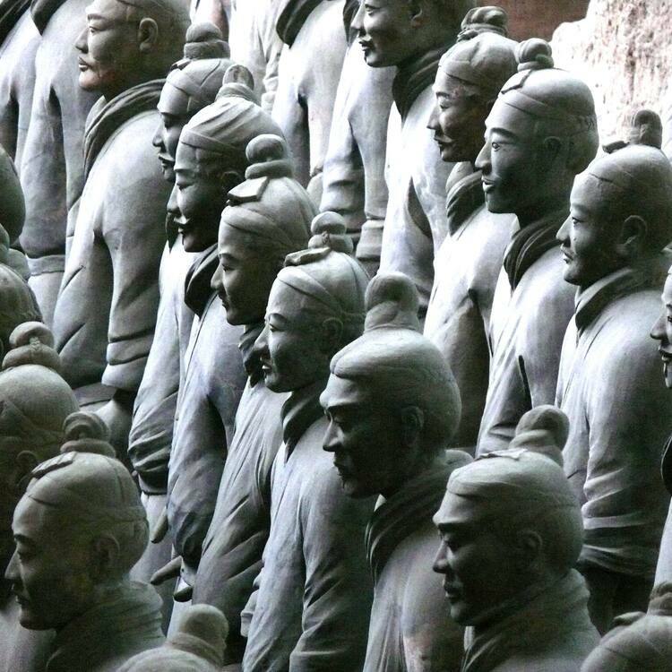 Mausoleum_of_the_First_Qin_Emperor.jpeg Mausoleum_of_the_First_Qin_Emperor.jpeg