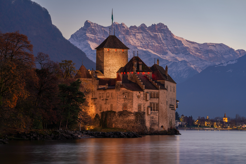 001_Chateau_de_Chillon_and_Dents_du_Midi_Photo_by_Giles_Laurent.jpg 001_Chateau_de_Chillon_and_Dents_du_Midi_Photo_by_Giles_Laurent.jpg