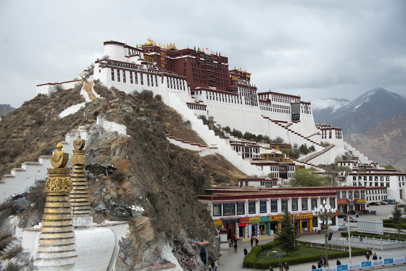 Potala_Palace_HR.jpg Potala_Palace_HR.jpg