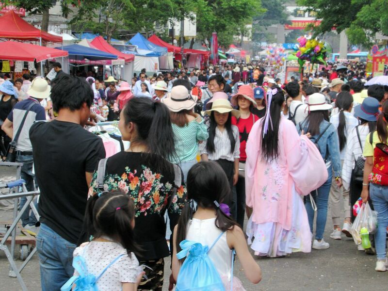 Festival_Time_in_Dali__48418711482_.jpg Festival_Time_in_Dali__48418711482_.jpg