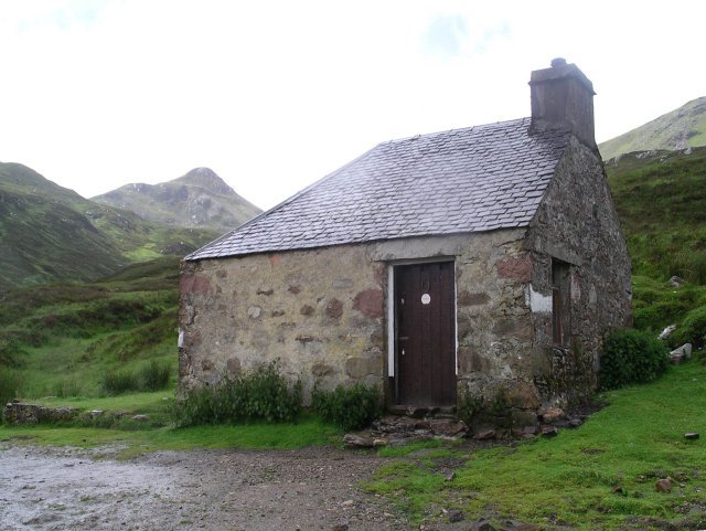 Lairig_Leacach_Bothy.jpg Lairig_Leacach_Bothy.jpg