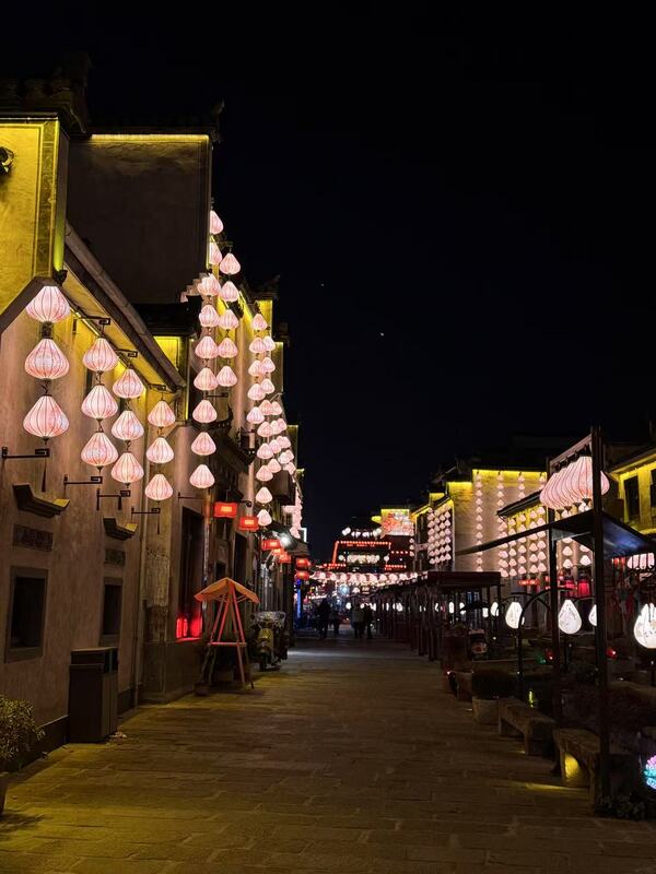 Lantern_Festival.jpg Lantern_Festival.jpg