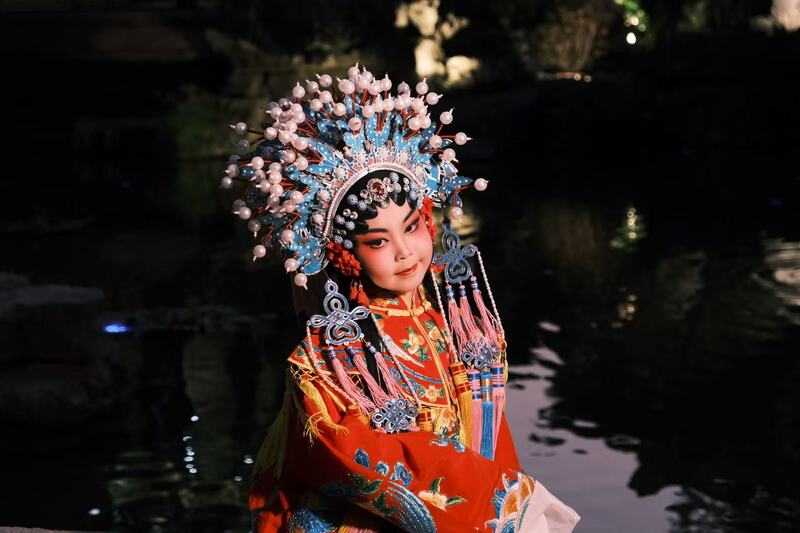 yue_opera.jpg yue_opera.jpg