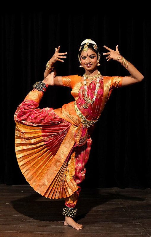 Bharata_Natyam_Performance_DS.jpg Bharata_Natyam_Performance_DS.jpg
