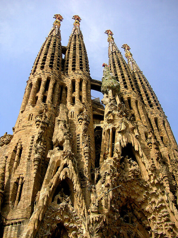 675px-Spain_Sagrada_Familia.jpg 675px-Spain_Sagrada_Familia.jpg