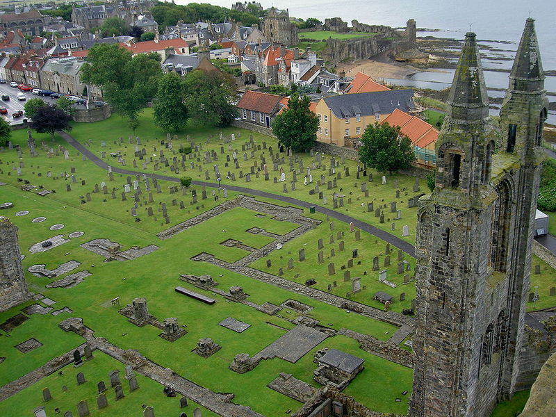 St_Andrews_Cathedral-2.jpg St_Andrews_Cathedral-2.jpg