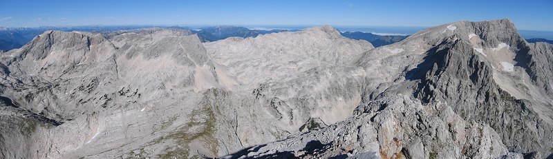 1920px-Totes_Gebirge_Prielgruppe_Plateau.jpg 1920px-Totes_Gebirge_Prielgruppe_Plateau.jpg