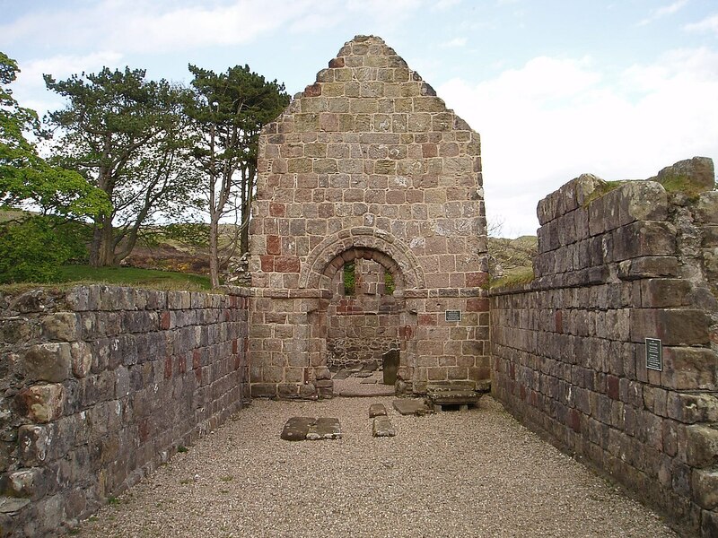 1200px-St_Blane_s_Church_-_inside.JPG 1200px-St_Blane_s_Church_-_inside.JPG